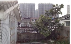 和顺苑 4室1厅 东南