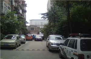 新马路1号3室2厅东南