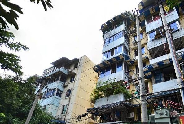 帘官公所街小区实景图