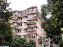 私塾,2000年有电梯,得房高,带大客厅,可做3房