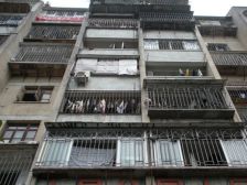 上三路三房,框架诚意卖,一平方1万出