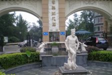 蓝光香瑞湖3室1厅南