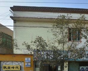 龙门公寓3室1厅南