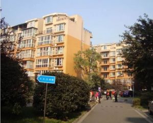 静水香榭3室2厅东南