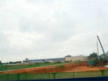 海悦华府大5房户型,自住精装,客厅阳台朝南,视野好