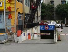 彩世界4室1厅南