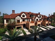 峨眉山脚下千亩大盘小区精装修联排别墅