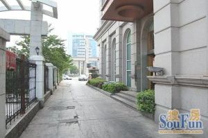 桃苑外国语旁 70年产权住宅公寓 小户型