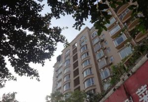 香榭名苑 3室1厅 东北