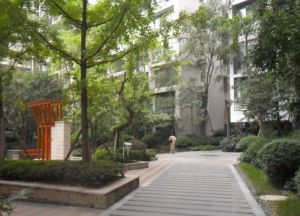 花间兰庭3室1厅东南