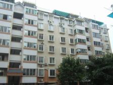 中骏世界城,正祥万升,中间楼层,装修好,户型方正!