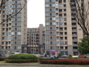 未来锦城3室1厅南