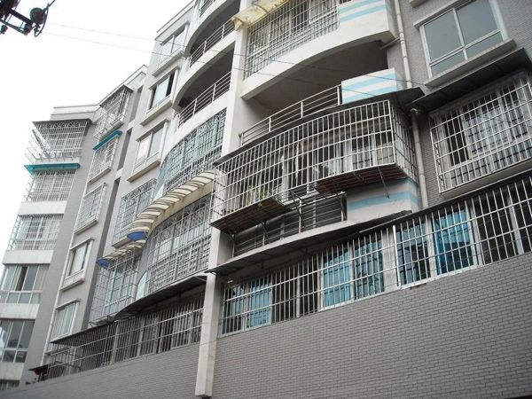 小区相关图
