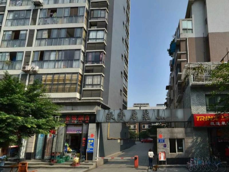 小区相关图