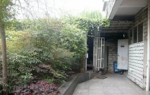 在水一方 1室1厅 东