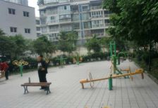 漫城2室1厅东南
