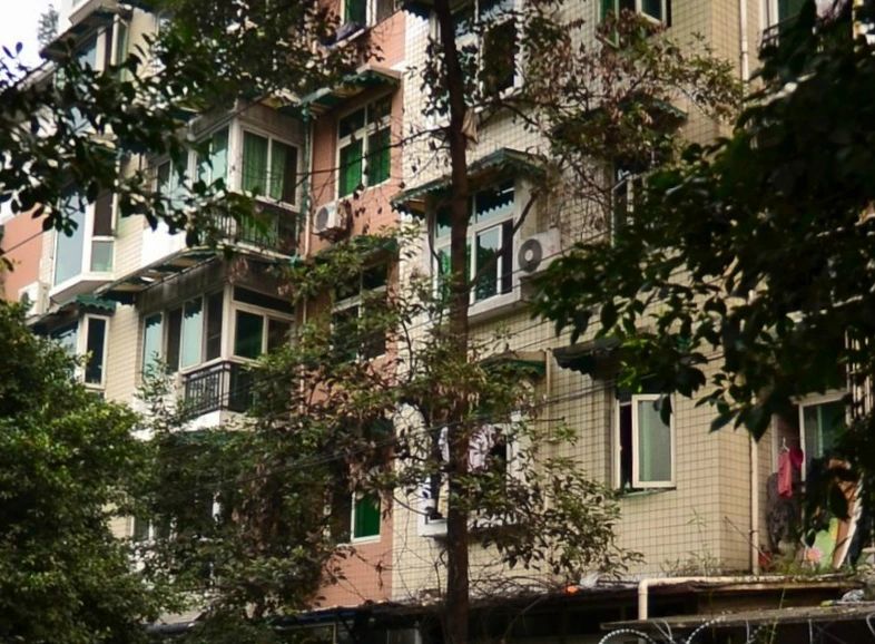 小区相关图