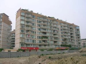 国信滨河雅居4室2厅东南