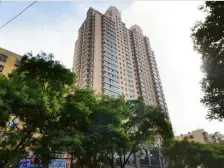 此房两室两厅一卫 纯朝南 中间楼层 视野开阔 采光充足