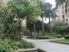 广佛地铁入佛山首站 楼下地铁口和万达广场