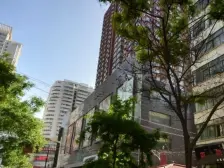 西关十字地铁口;配套设施齐全;有停车场;出行便捷;