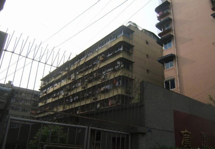 小区相关图