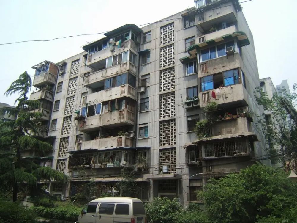小区相关图