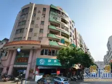 房子格局方正,采光充足,通风各方面都很好