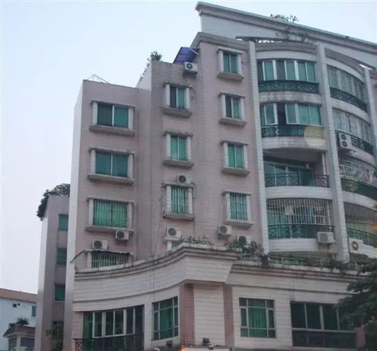 小区相关图