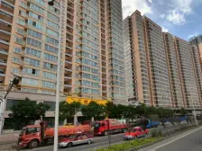 此房户型方正中楼层,精装修,采光充足。