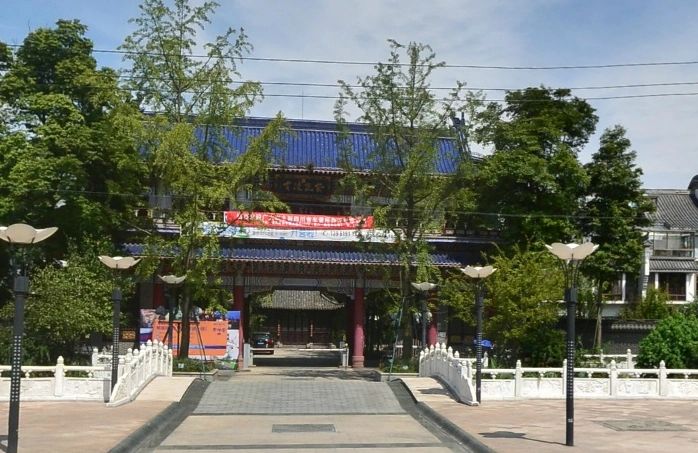 小区相关图