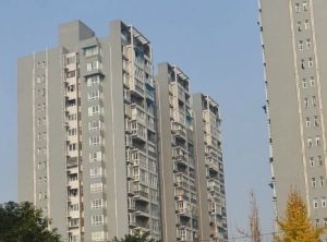 万家华庭 1室1厅 南