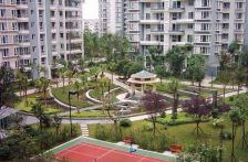 蔚蓝花城A区4室2厅东南南
