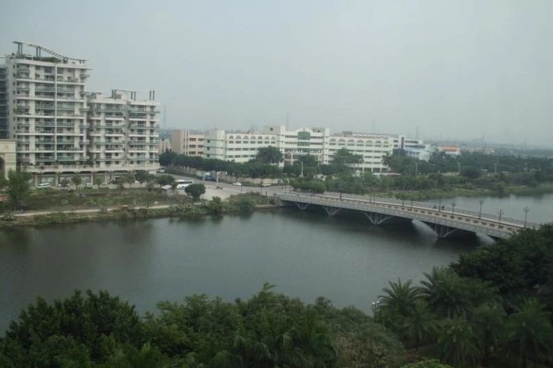 小区相关图