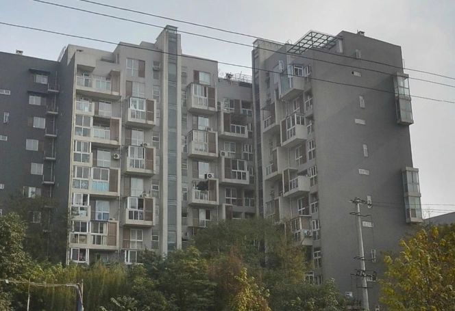 小区相关图