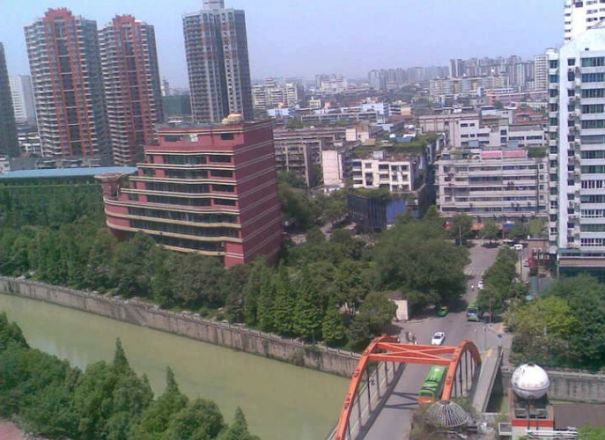 白领尊邸实景图