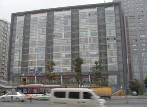 君悦尚都1室1厅西