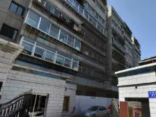 广场西口 三室两厅 框架 采光无遮挡