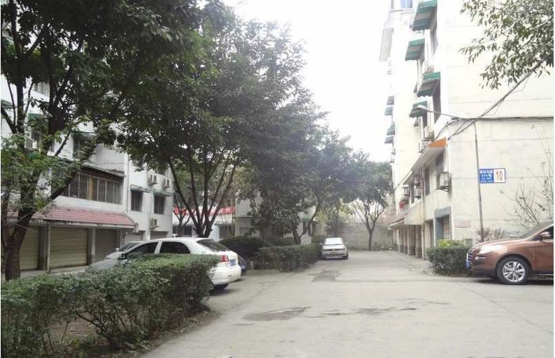 小区相关图
