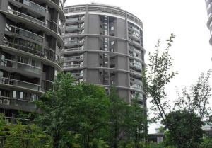 布鲁汀3室1厅南