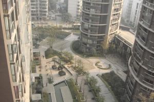 布鲁汀3室2厅东