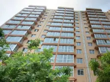 临洮街,电梯房,进出方便,单价低