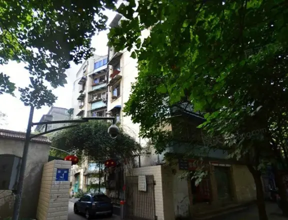 成商宿舍实景图