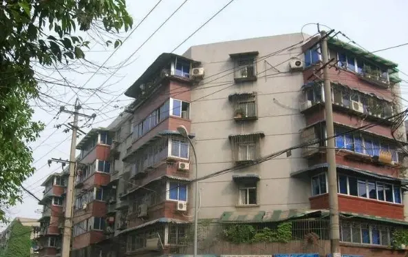 成商宿舍实景图
