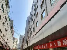 南关十字框架中间楼层一室一厅价格可谈