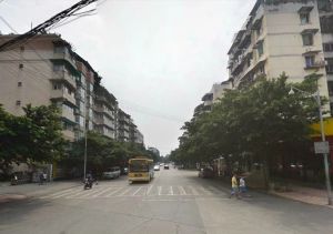 星河小区1室1厅东北