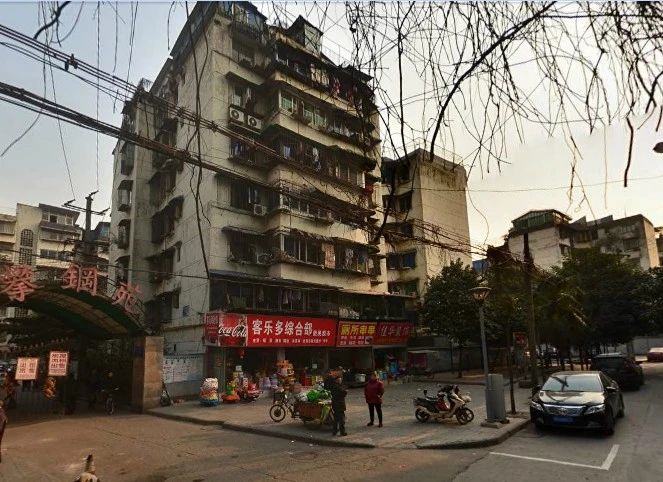 小区相关图