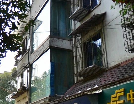 小区相关图