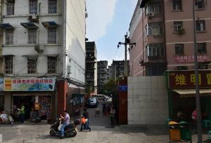 培华东路2号 2室1厅 南 北