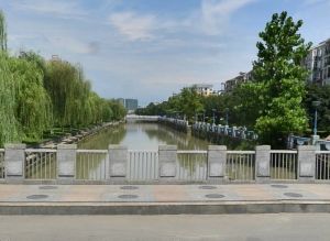 柳岸阳光2室2厅东东南